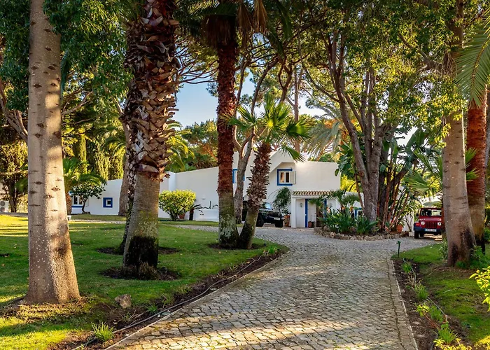 Вилла Quinta Do Lago, Charme E Luxo No Centro Da Quinta Do Lago, 5 Quartos Кинта-до-Лаго